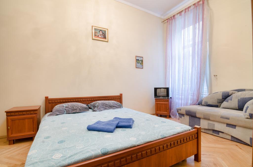 Leogrand Apartments Teodora 3 Lviv Eksteriør bilde
