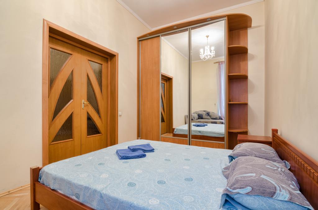 Leogrand Apartments Teodora 3 Lviv Eksteriør bilde