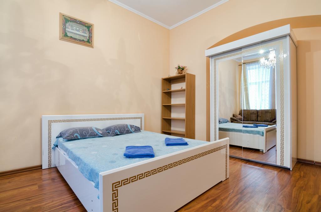 Leogrand Apartments Teodora 3 Lviv Eksteriør bilde