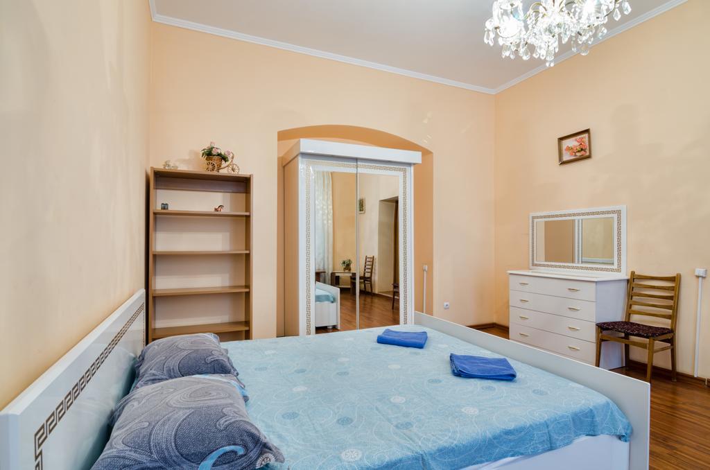Leogrand Apartments Teodora 3 Lviv Eksteriør bilde