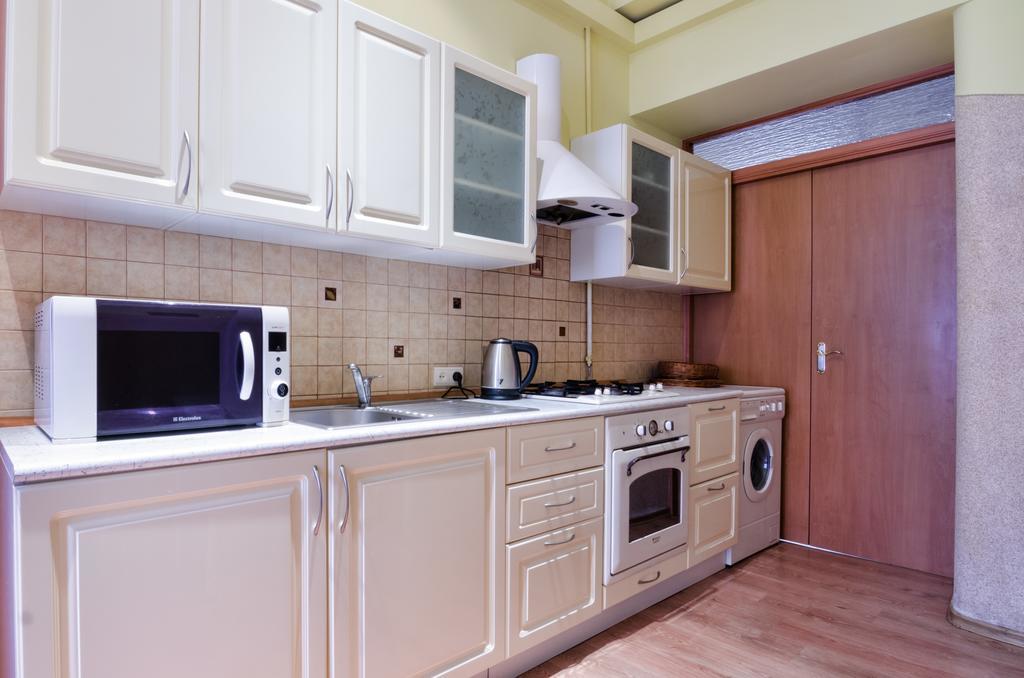 Leogrand Apartments Teodora 3 Lviv Eksteriør bilde