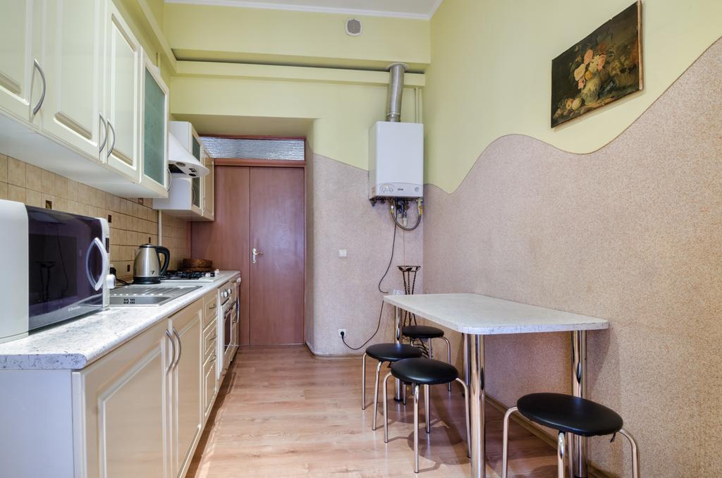 Leogrand Apartments Teodora 3 Lviv Eksteriør bilde